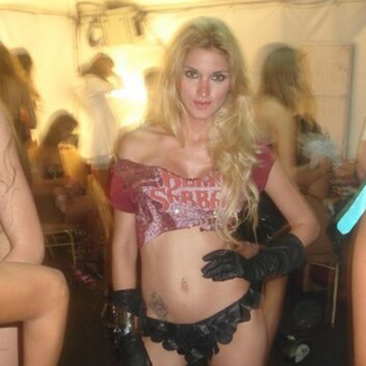 Las fotos más hot de Sofía Pacchi en la revista Hombre