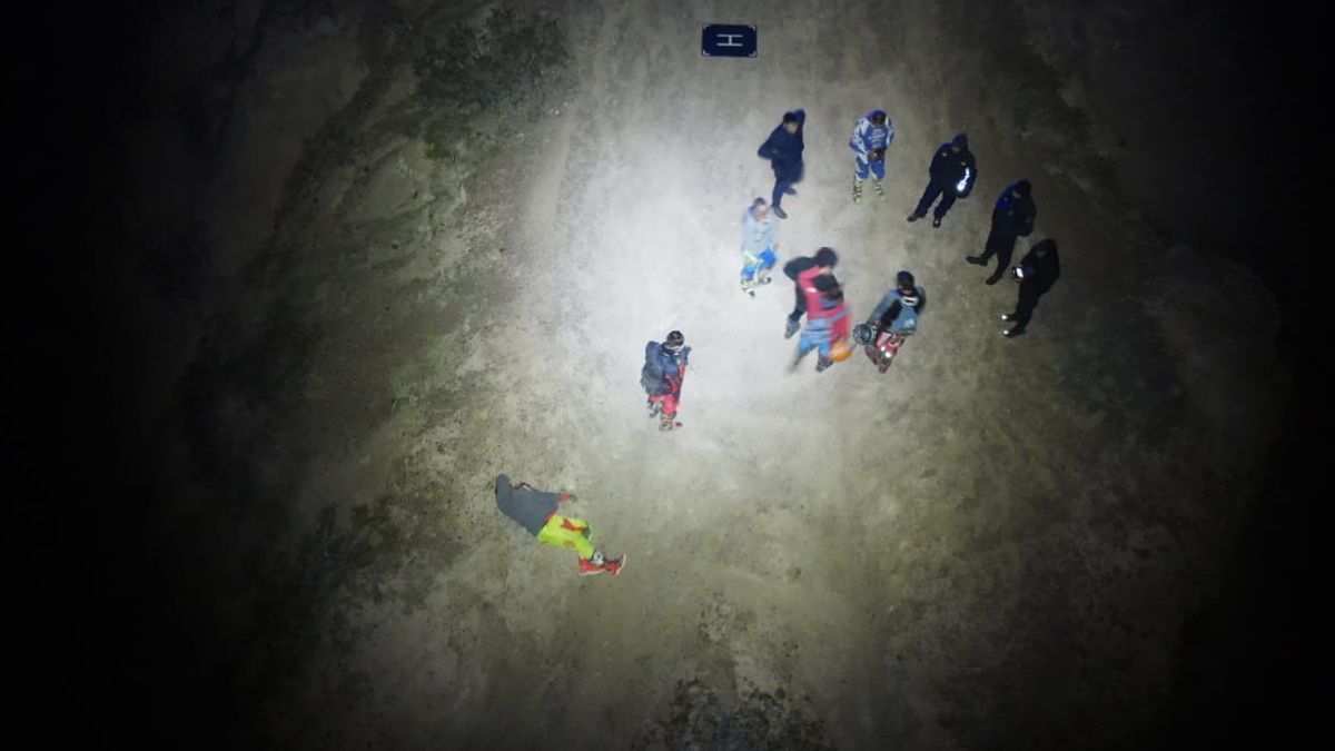 La Policía rescató a 10 turistas que se habían perdido en San Rafael.