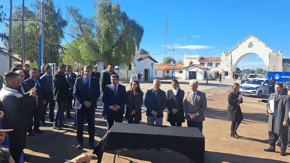 Gobernadores de Mendoza, San Juan y San Luis firmaron un acuerdo contra el delito en la región