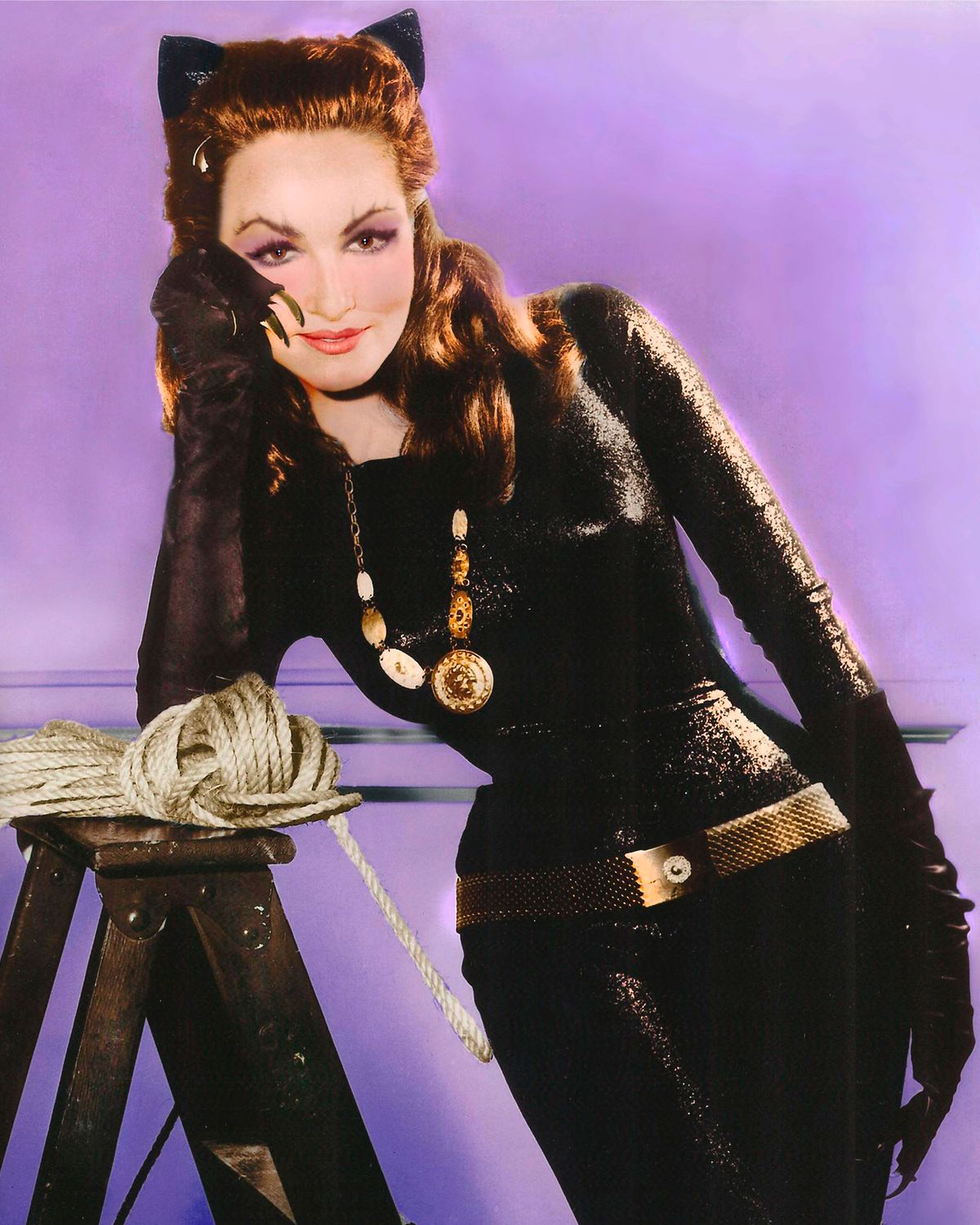 A A Os De Su Estreno As Luce Julie Newmar La Primera Gat Bela En Batman De