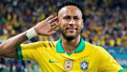 Neymar volvió con un gol y una asistencia en el empate de Brasil ante Colombia