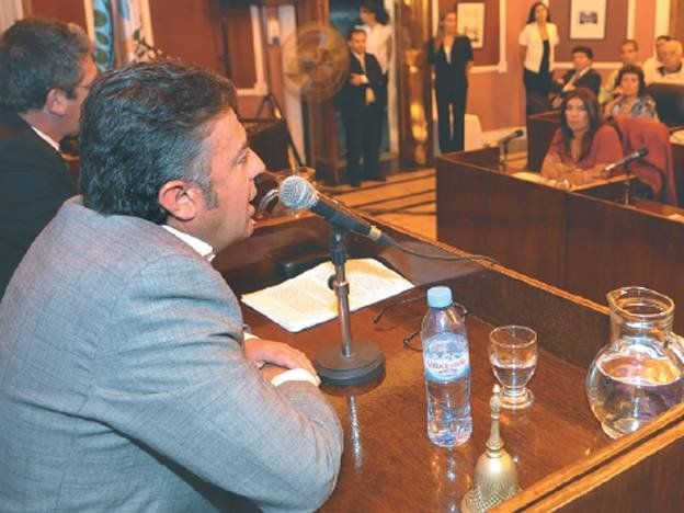 El radicalismo con Alfredo Cornejo a la cabeza celebrará un seminario de reforma constitucional y reforma política