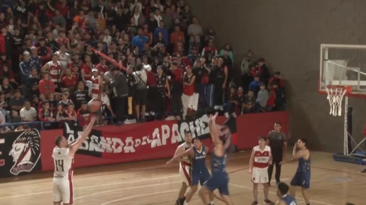 Atenas Sport Club ganó el Clausura de la Superliga de la Federación de Básquet de Mendoza y jugará la final anual contra Centro Deportivo Rivadavia. Atenas Sport Club ganó el Clausura de la Superliga de la Federación de Básquet de Mendoza y jugará la final anual contra Centro Deportivo Rivadavia.