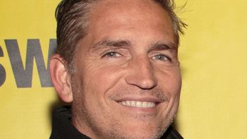 Jim Caviezel brilla con esta película de gran éxito basada en hechos reales