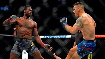 Escalofriante fractura de tibia y peroné en la UFC
