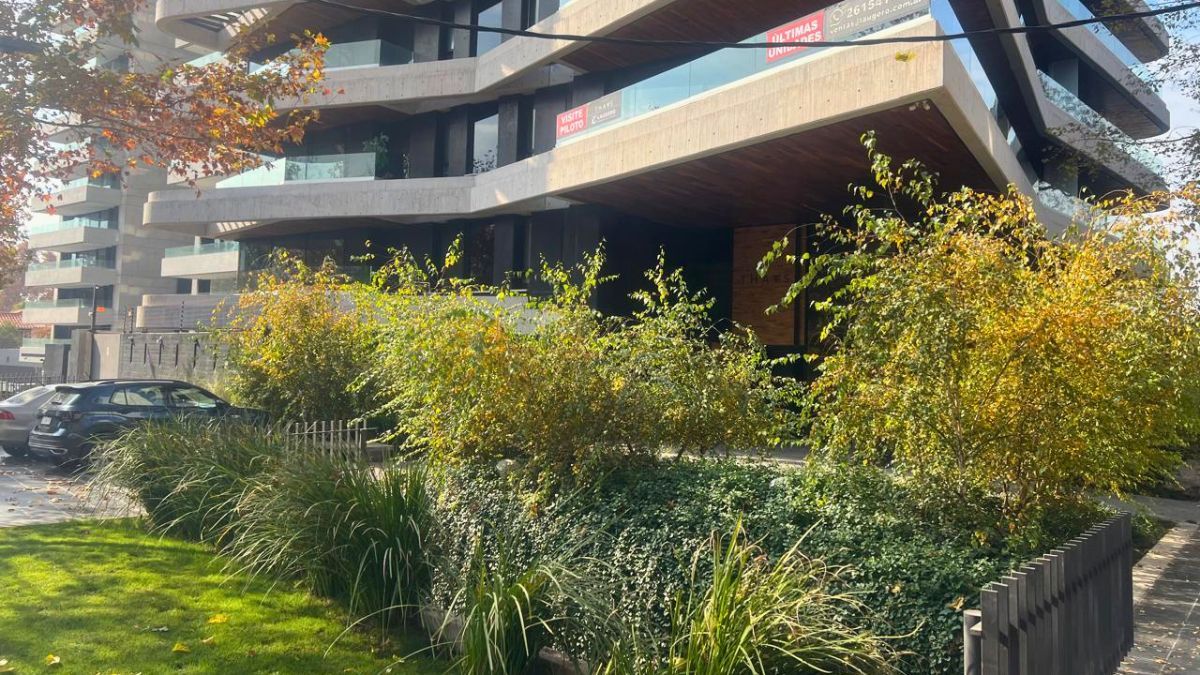 Casas, autos y dólares de Facundo Leal: la 