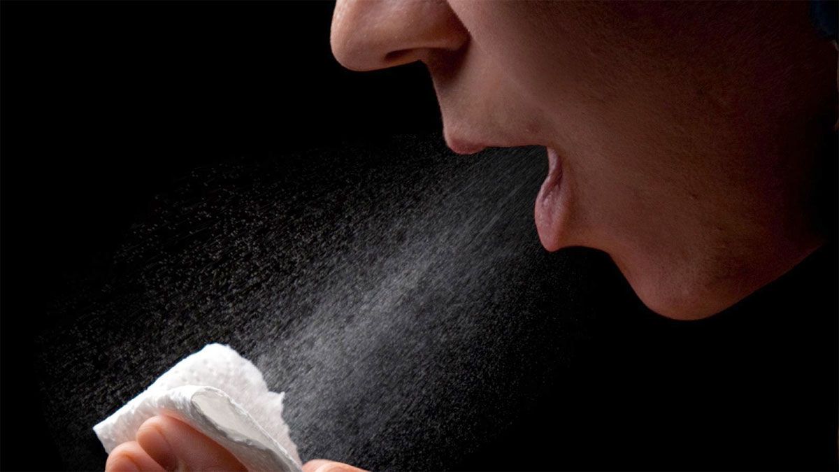 La mayoría de las personas no saben qué significa que alguien estornude tres veces o más de manera continua.&nbsp;