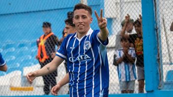 Godoy Cruz sigue en alza y le gana como visitante a Racing de Córdoba Godoy Cruz sigue en alza y le gana como visitante a Racing de Córdoba