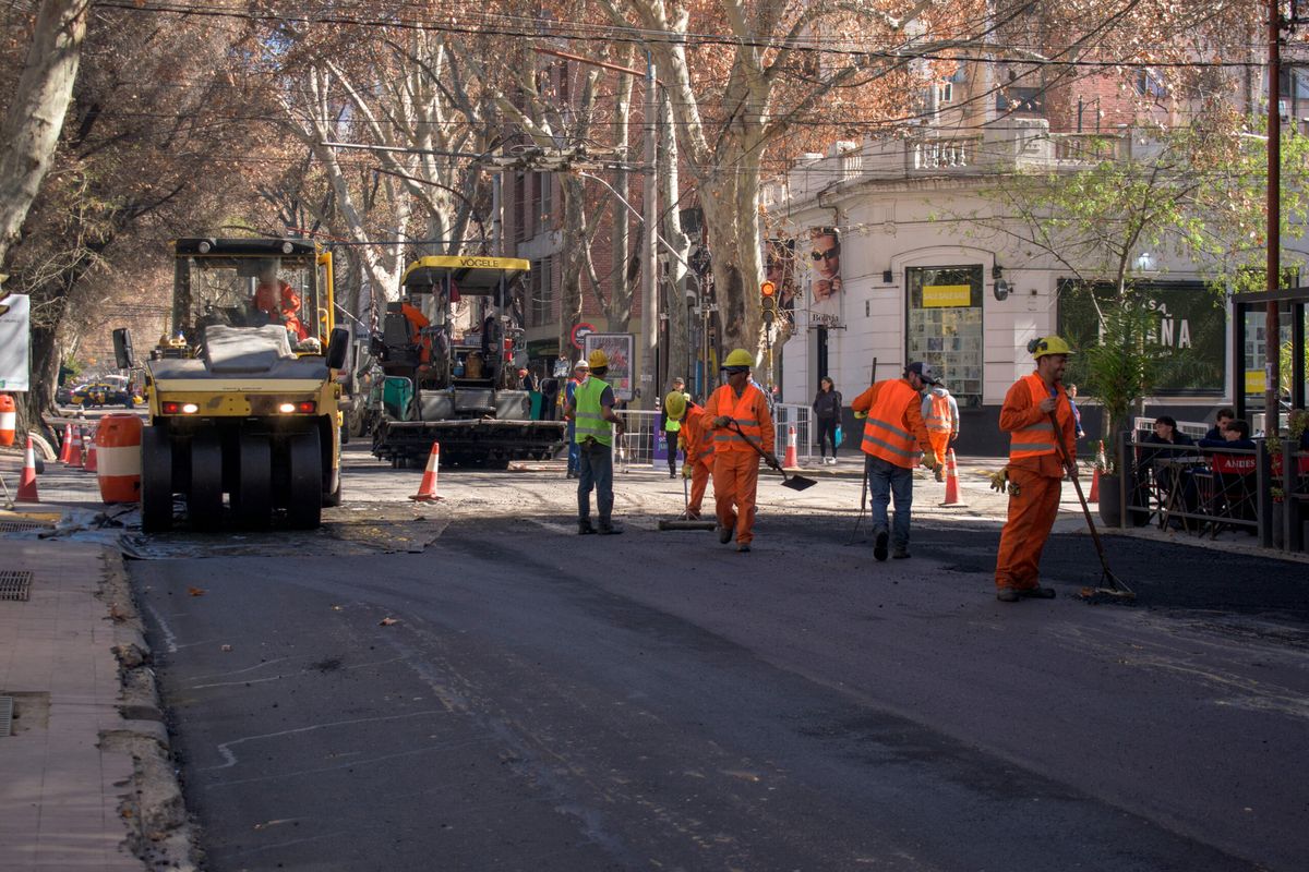 En 6 meses la Comuna de Ciudad repavimentó una superficie que equivale a 14 canchas de fútbol