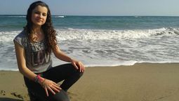 Noelia Castillo, la chica de España que fue violada grupalmente, luego intentó quitarse la vida y quedó parapléjica. Tras una lucha, este jueves le realizarán la eutanasia. Noelia Castillo, la chica de España que fue violada grupalmente, luego intentó quitarse la vida y quedó parapléjica. Tras una lucha, este jueves le realizarán la eutanasia.