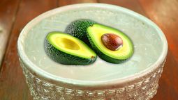 Guardar la palta en agua puede retrasar la oxidación. Guardar la palta en agua puede retrasar la oxidación.
