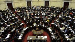 Comenzó una jornada caliente de debates en la Cámara de Diputados