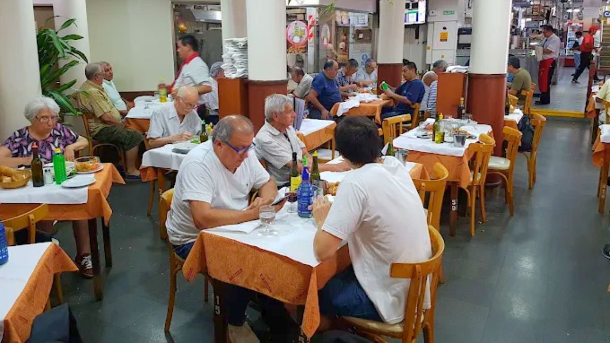 El bodegón El Español tiene parrillada para 7 personas. El bodegón El Español tiene parrillada para 7 personas.