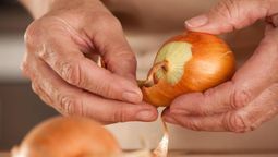 Beneficios de comer cebolla cruda para la salud.