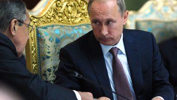 El presidente ruso, Vladimir Putin, defendió su asistencia militar al regimen sirio