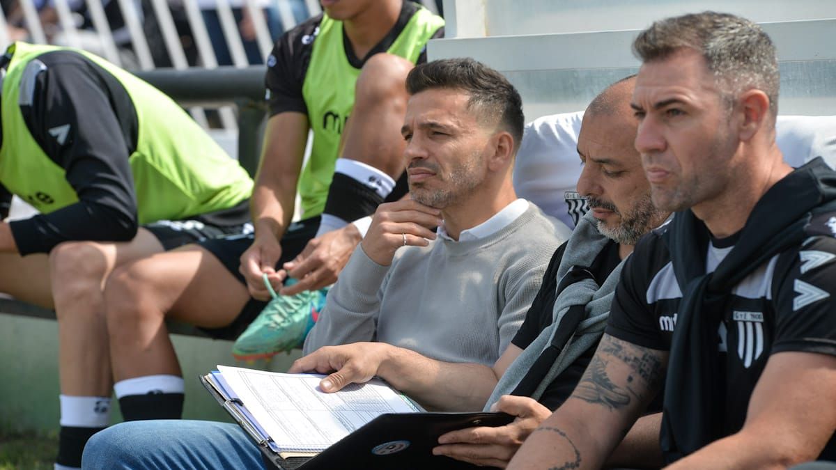 Martín Broggi mostró una mesurada alegría al cumplir uno de los objetivos: meter a Gimnasia y Esgrima en la final por el primer ascenso de la Primera Nacional tras vencer a Defensores de Belgrano.