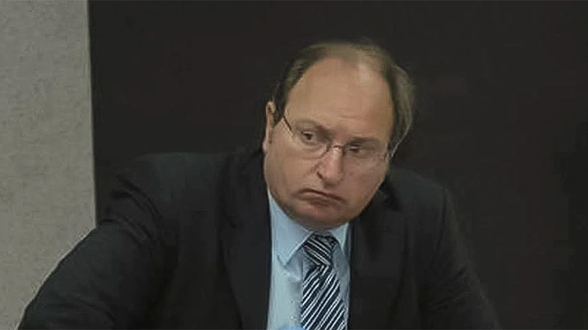 Quién es Martín Bava, el juez que citó a Macri por espionaje ilegal