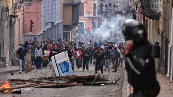 Otro muerto por los enfrentamientos en Ecuador