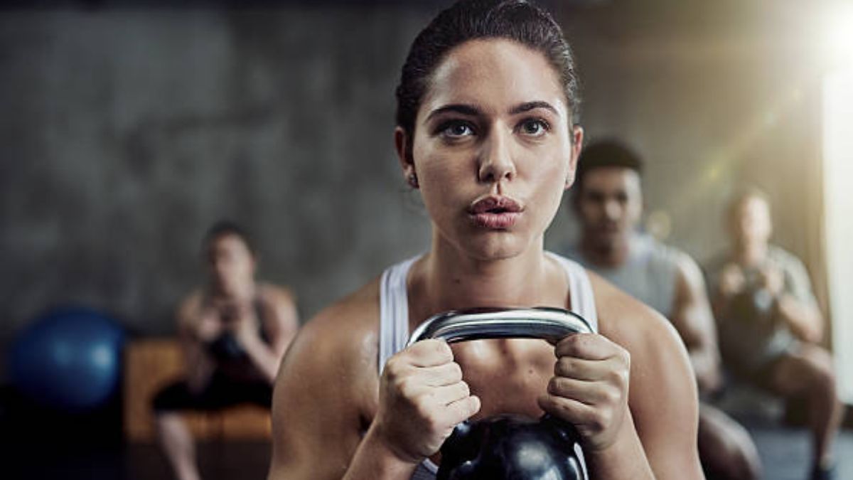 Cuál es la clave para transformar el ejercicio físico en un hábito, según neurocientífico
