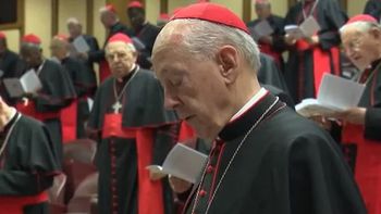 Le pidieron al Vaticano que prohíba el ingreso al Cónclave a un cardenal acusado de abusos