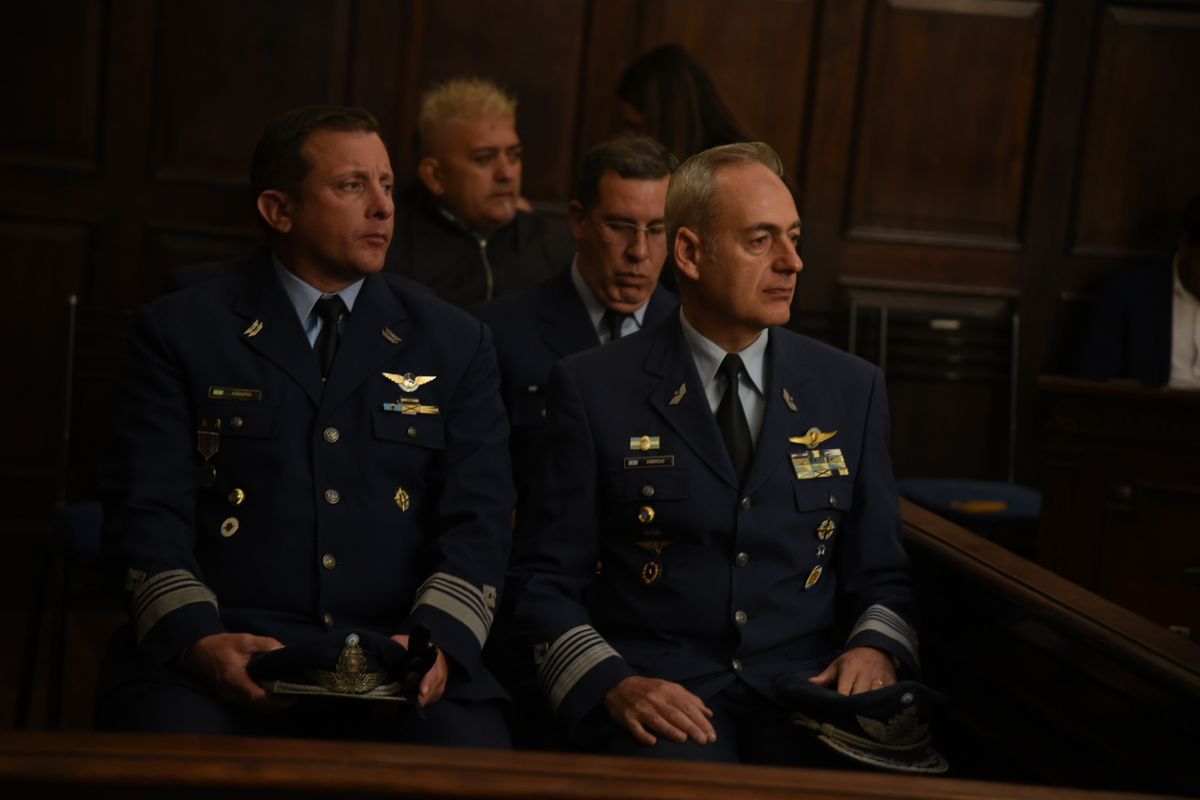 Miembros de la IV Brigada Aérea este martes, durante el reconocimiento otorgado por el Senado de Mendoza. Miembros de la IV Brigada Aérea este martes, durante el reconocimiento otorgado por el Senado de Mendoza.