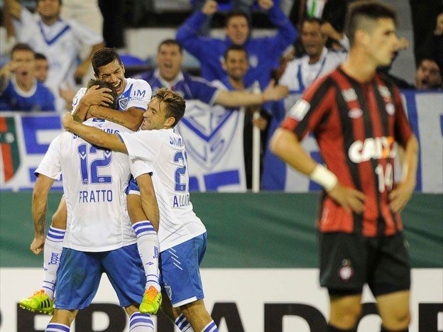 Libertadores: Vélez, con suplentes, visitará la altura de La Paz