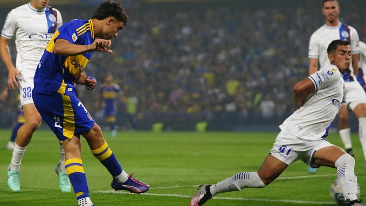 Godoy Cruz sufrió una derrota contundente y se le complica el pasaje a la Copa Libertadores. Godoy Cruz sufrió una derrota contundente y se le complica el pasaje a la Copa Libertadores.