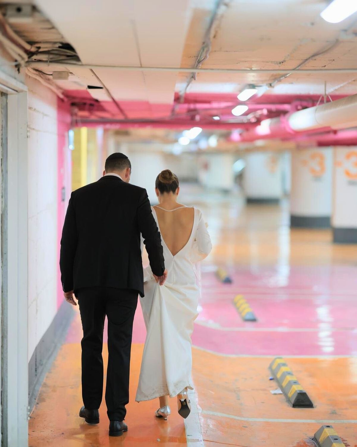 La cochera subterránea donde un santafecino y su novia dieron el 