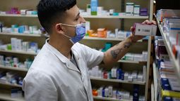 Las farmacias vendieron casi la mitad de medicamentos en febrero con respecto a enero.