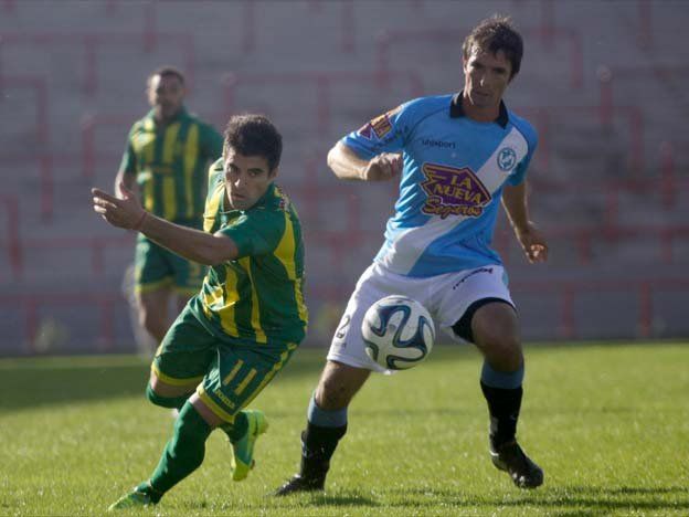 Aldosivi goleó a San Carlos, que está último en los promedios
