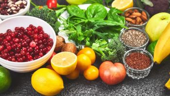Dieta alcalina: el menú científico para quemar grasa, equilibrar el PH y proteger tu salud Dieta alcalina: el menú científico para quemar grasa, equilibrar el PH y proteger tu salud