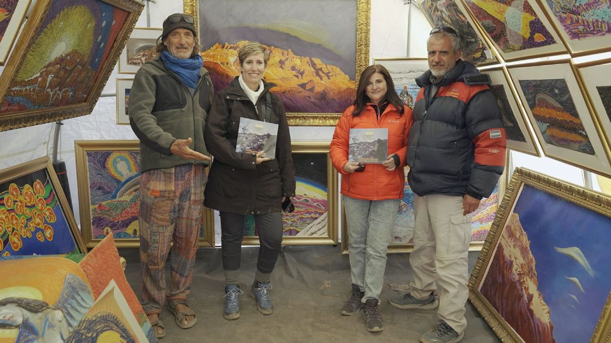 La ministra de Energía y Ambiente, Jimena Latorre, y la titular del Emetur, Gabriela Testa, estuvieron esta semana en el parque Aconcagua. La ministra de Energía y Ambiente, Jimena Latorre, y la titular del Emetur, Gabriela Testa, estuvieron esta semana en el parque Aconcagua.