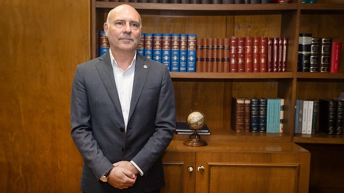 Dalmiro Garay, el presidente de la Suprema Corte, explicó los beneficios para las personas sin recursos a la hora de litigar. Dalmiro Garay, el presidente de la Suprema Corte, explicó los beneficios para las personas sin recursos a la hora de litigar.