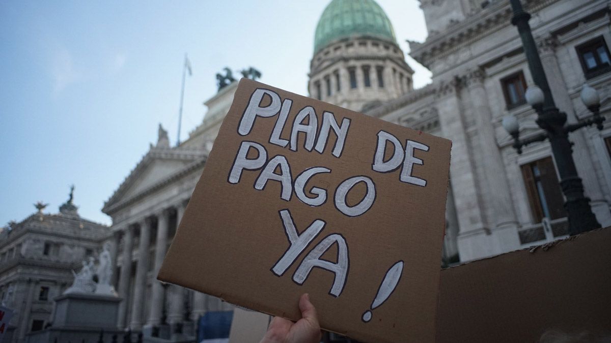 La imagen que pide plan de pago ya, en referencia a la moratoria previsional es la que ha difundido Marisa Uceda.