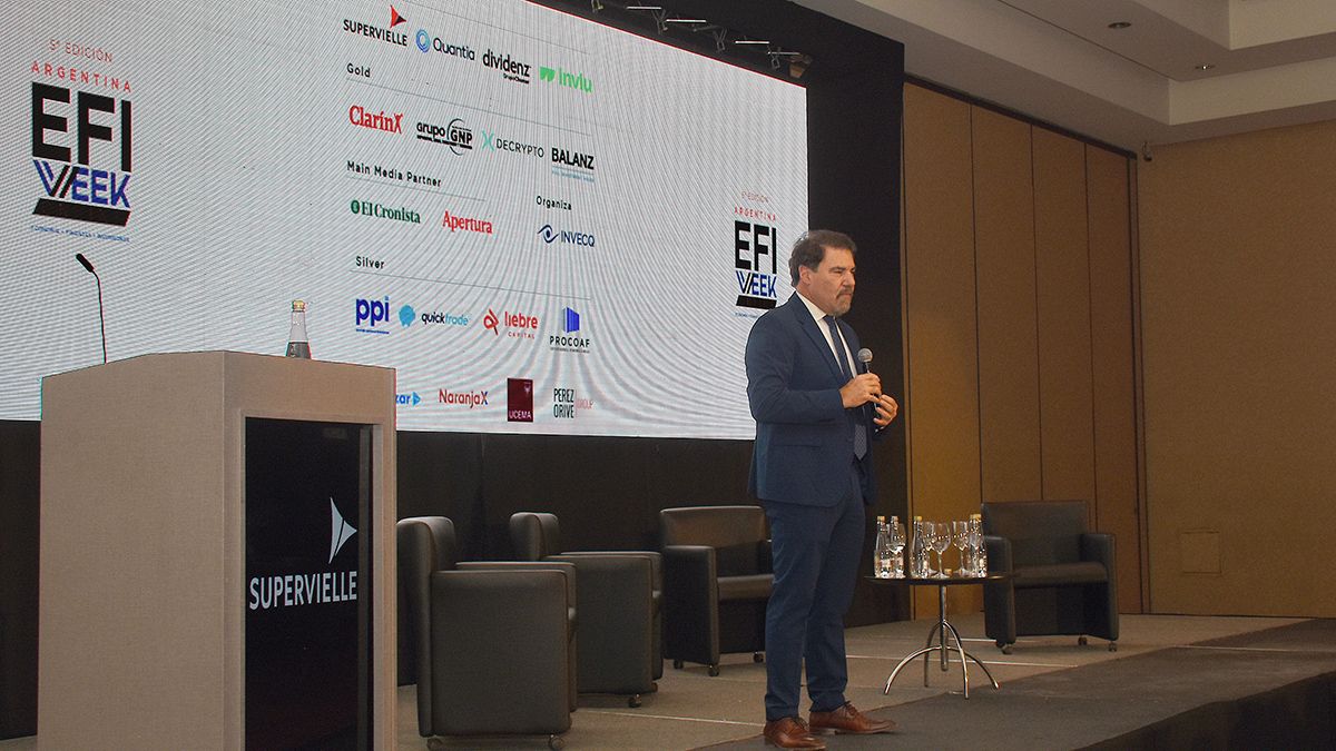 Claudio Zuchovicki, especialista en inversiones y Gerente de Desarrollo de la bolsa de Comercio.