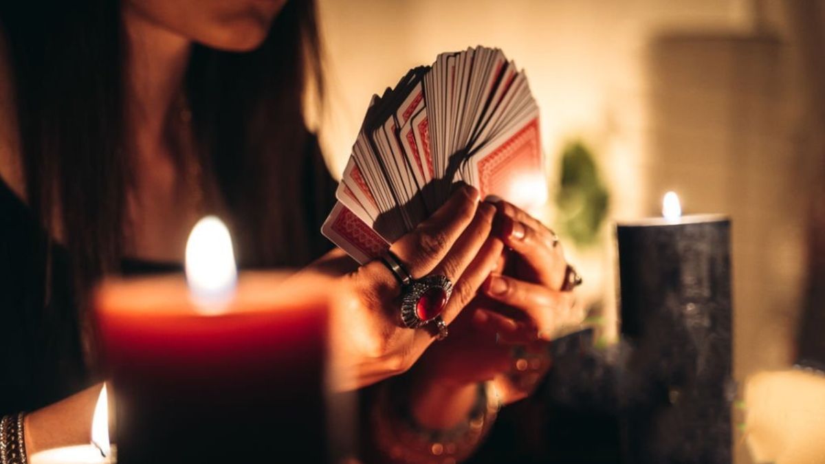 TAROT: descubre sus predicciones para hoy viernes 21 de marzo de 2025