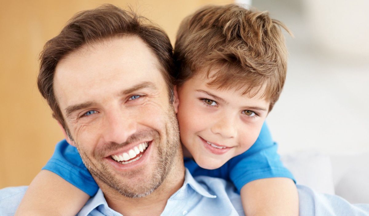 Cuáles son los significados de que los niños se acerquen a jugar contigo, según expertos Cuáles son los significados de que los niños se acerquen a jugar contigo, según expertos