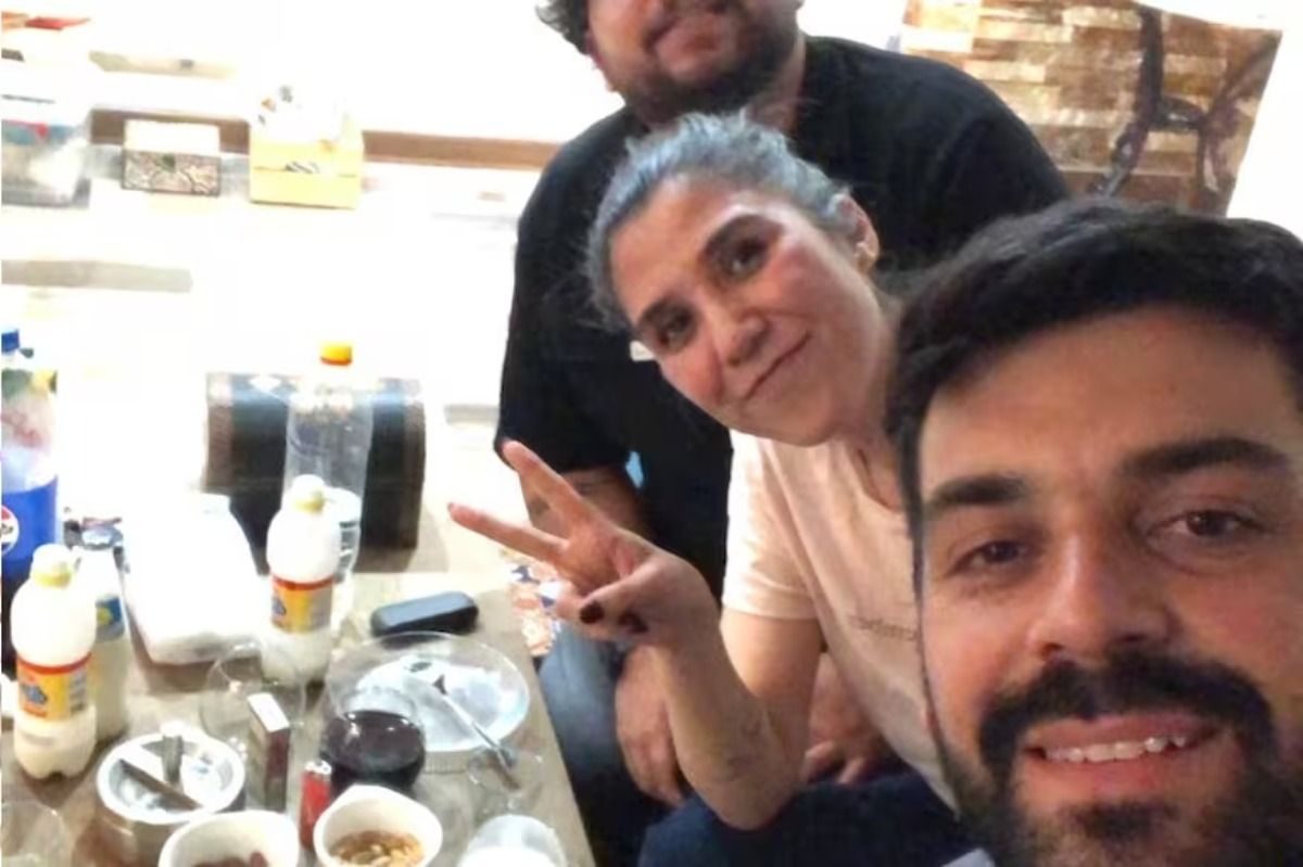 Sergio Ríos (adelante) estaba en Teherán y repasó el paso a paso de su salida de Irán. Sergio Ríos (adelante) estaba en Teherán y repasó el paso a paso de su salida de Irán.