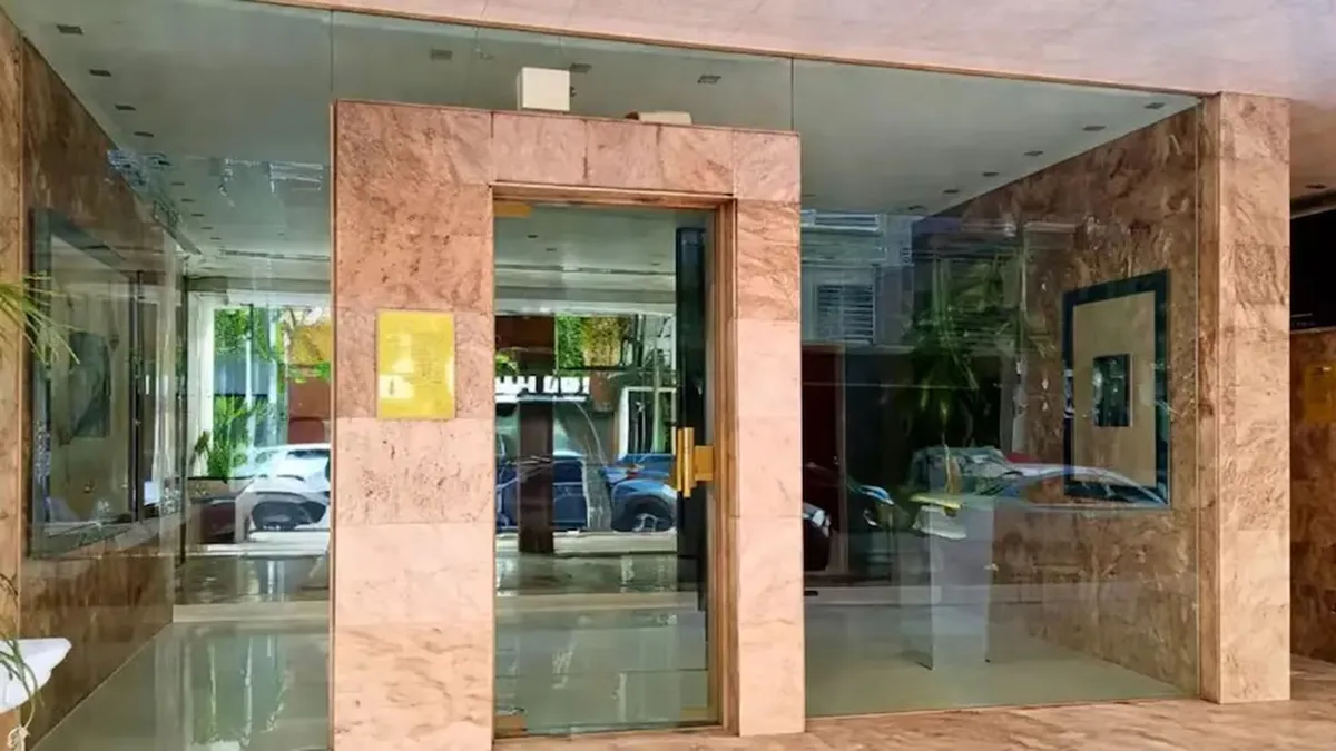 El departamento de Manuel Adorni en el barrio de Caballito que la Justicia investiga