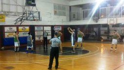 Con siete partidos sigue la acción en el Dos Orillas de básquet Con siete partidos sigue la acción en el Dos Orillas de básquet