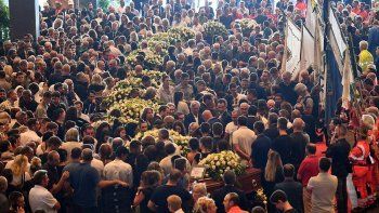 Génova: solo la mitad de las víctimas aceptó el funeral del Estado