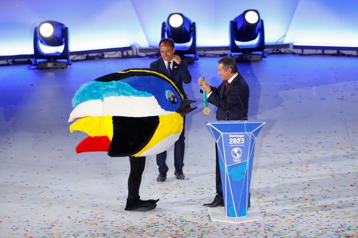 En la clausura de los Juegos Panamericanos 2023 Barranquilla recibió la posta En la clausura de los Juegos Panamericanos 2023 Barranquilla recibió la posta