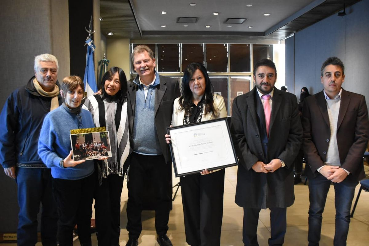 Familiares de Enrique Dussel, la senadora Adriana Cano y el intendente de La Paz, Fernando Ubieta Familiares de Enrique Dussel, la senadora Adriana Cano y el intendente de La Paz, Fernando Ubieta