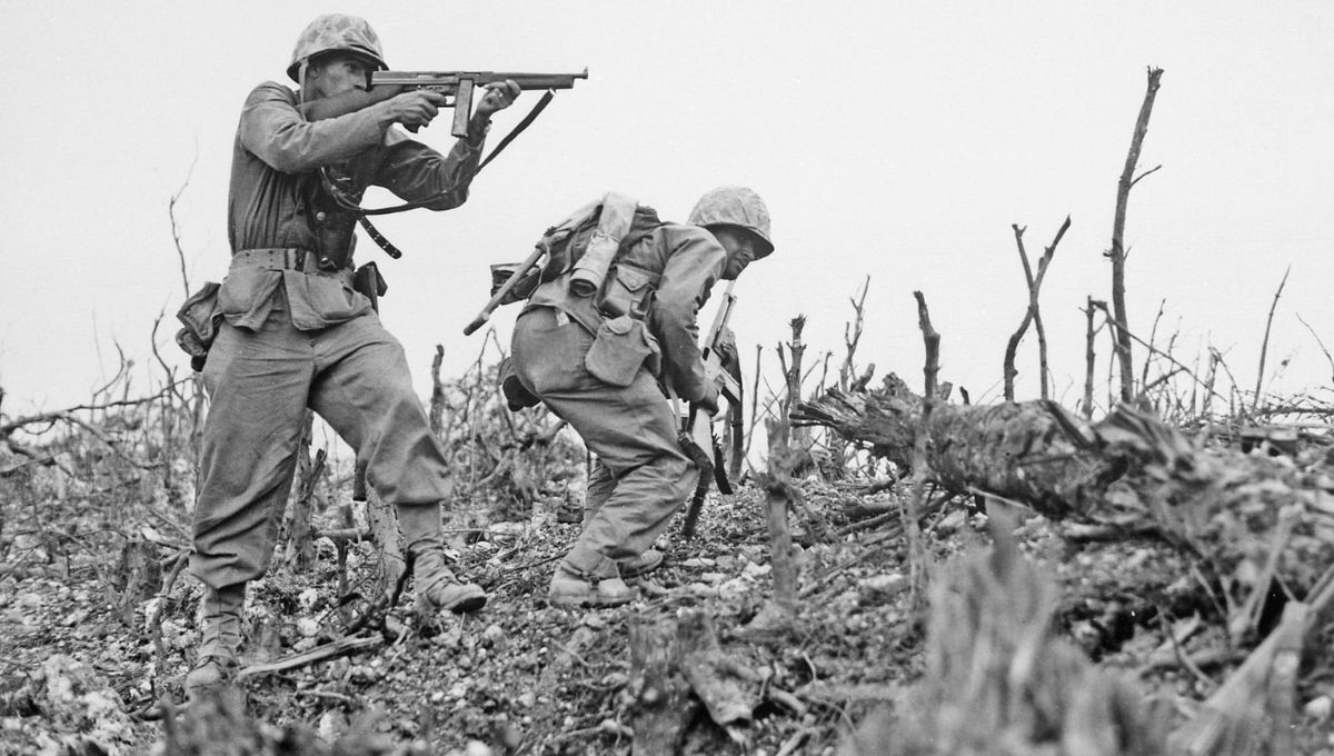 La fotografía de la Segunda Guerra Mundial que muestra a un viajero en el tiempo