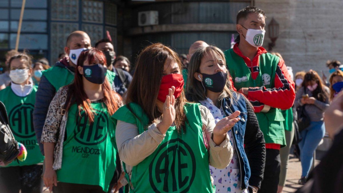 Los trabajadores nucleados en ATE votaron a través de un plebiscito para aceptar o no la propuesta salarial del Gobierno.