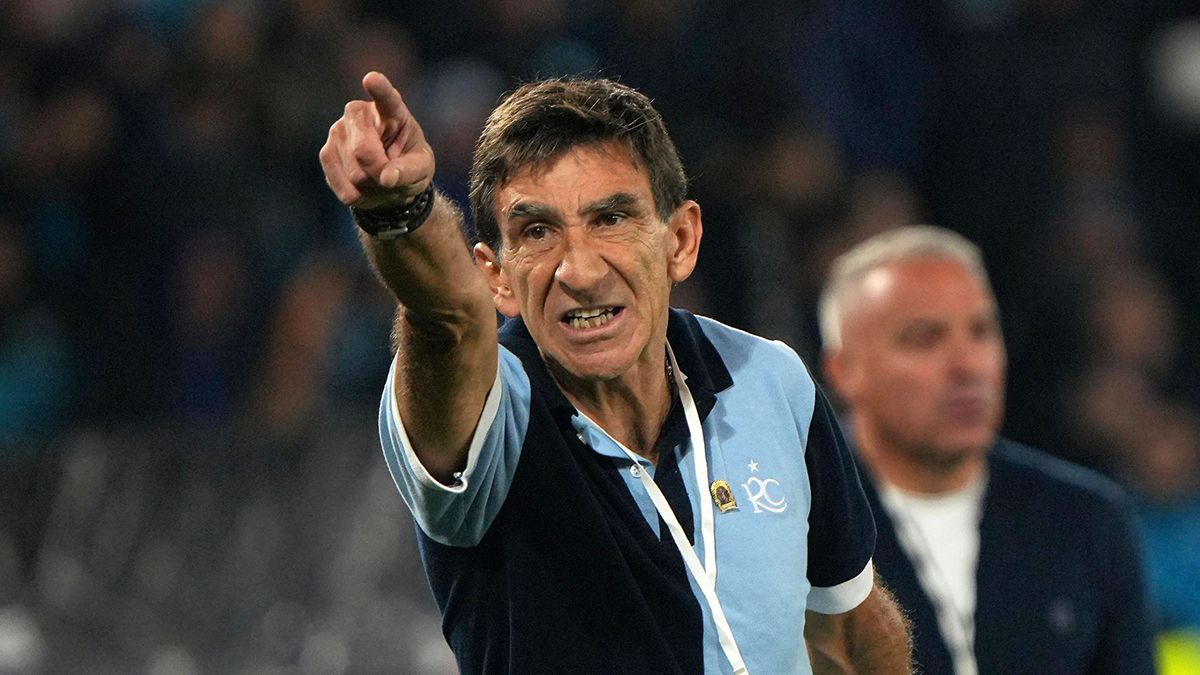 El entrenador de la Academia habló tras los festejos.