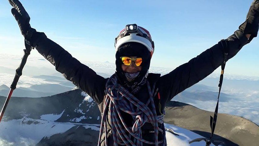 Una sanjuanina hizo un récord al subir y bajar el Aconcagua sin parar