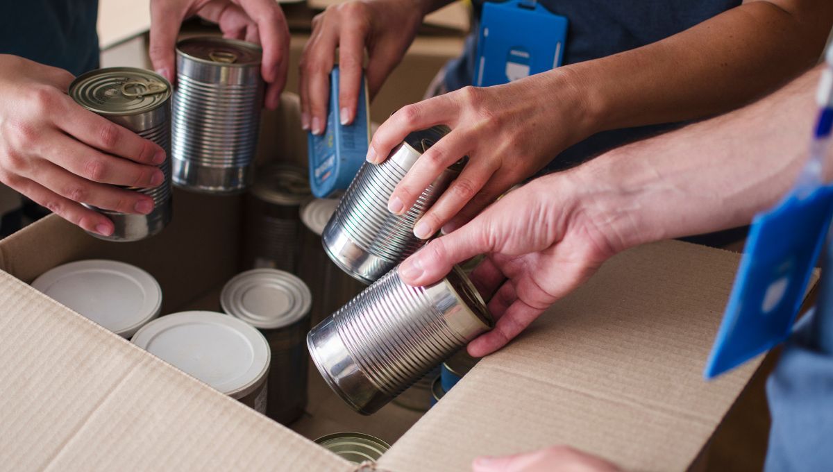 Con una lata de conservas, crea esta preciosa lámpara para decorar tu casa