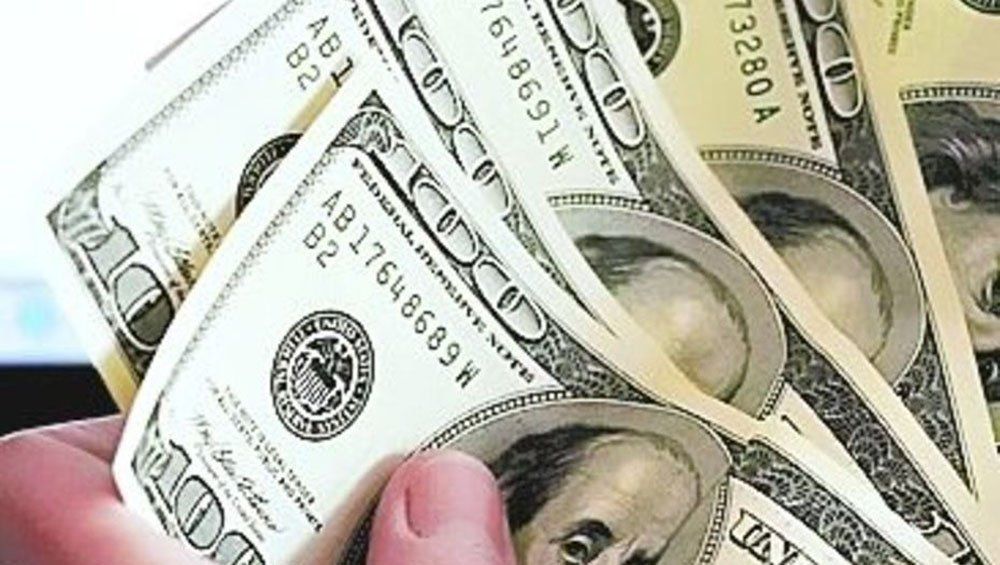 Economistas reclamaron medidas urgentes contra la devaluación