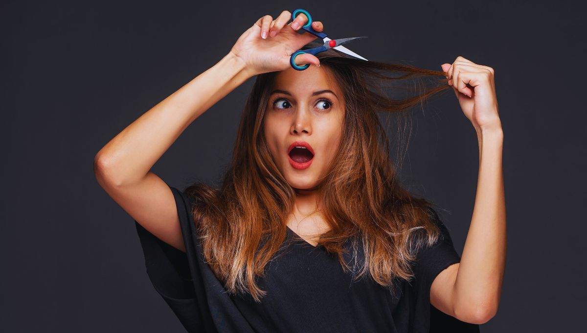 Qué significa cortarse el pelo solo y no ir a la peluquería